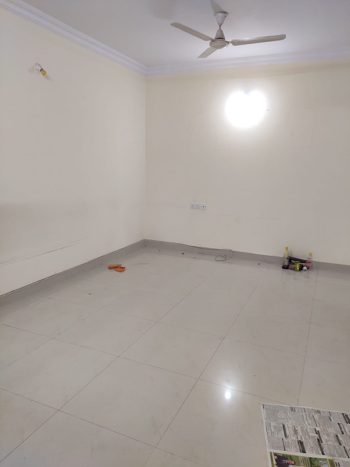 Resale 3 Bedroom 1300 Sq.Ft. Apartment in Shakti Paradise, Malleshpalya