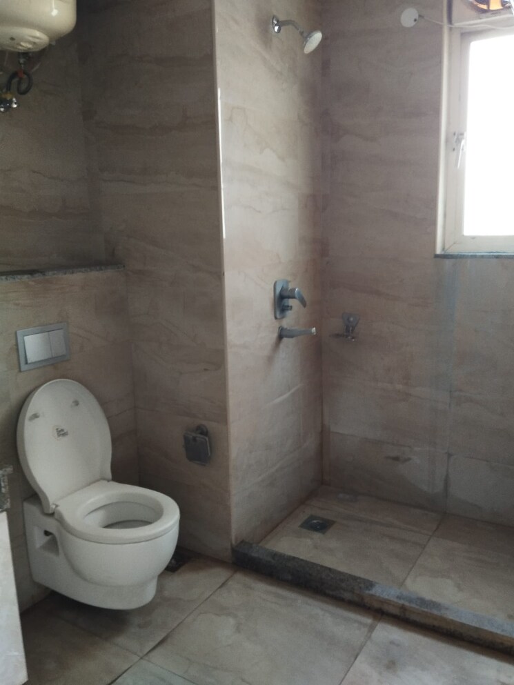 Bathroom, godrej-exquisite 2 Bedroom 655 Sq.Ft. Apartment In Ghodbunder Road Thane 6299771