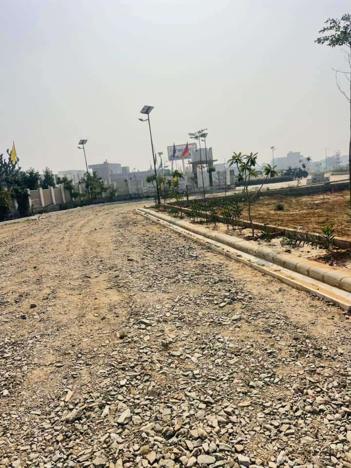 Commercial Land 233 Sq.Yd. in Ajmer Road Jaipur