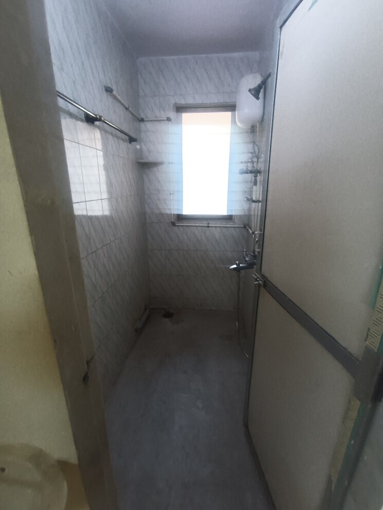 Bathroom, jay-nagar-chs 1 Bedroom 600 Sq.Ft. Apartment In Malad West Mumbai 6301877