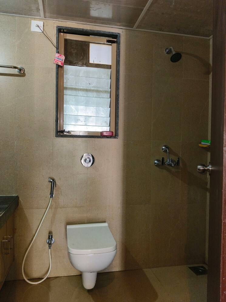 Bathroom, runwal-my-city-codename-walk 3 Bedroom 1140 Sq.Ft. Apartment In Dombivli East Thane 6304559