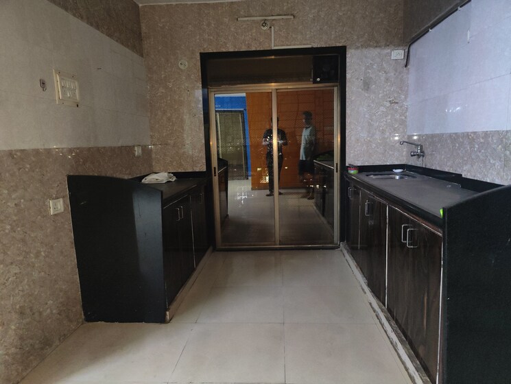 Kitchen, tulsi-heights 3 Bedroom 1500 Sq.Ft. Apartment In Kamothe Navi Mumbai 6304959