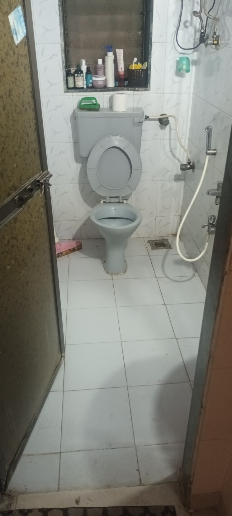 Bathroom, kvc-sai-siddhi-apartments 2 Bedroom 680 Sq.Ft. Apartment In Kandivali West Mumbai 6305927