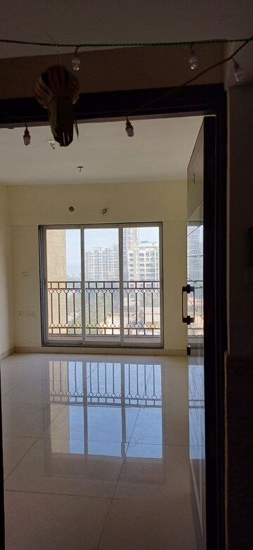 Room in 3 BHK Apartment at Parsik Nagar – for Sale