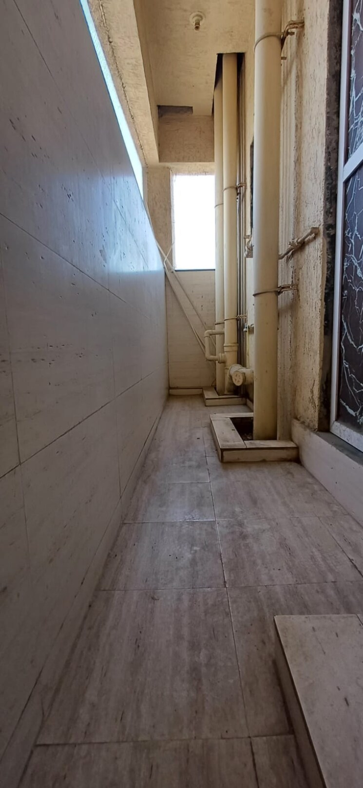 Balcony, parsik nagar 3 Bedroom 1200 Sq.Ft. Apartment In Parsik Nagar Thane 6309642