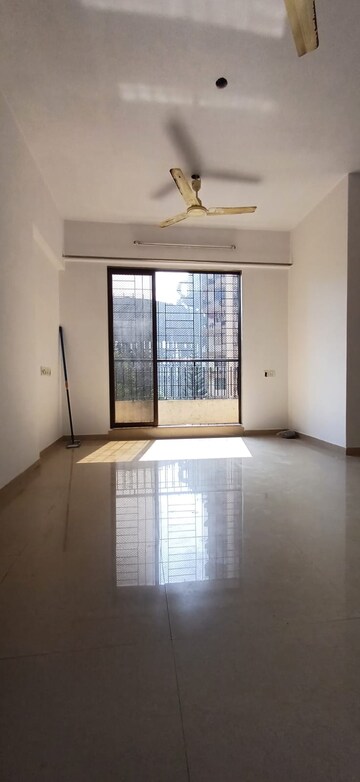 2.5 BHK Apartment For Sale in Parsik Nagar