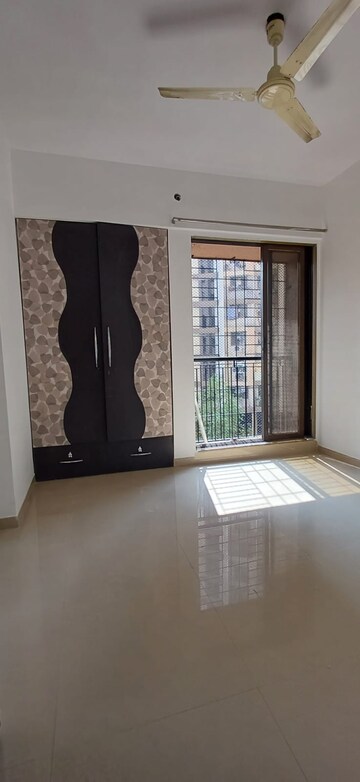 Room in 2.5 BHK Apartment at Parsik Nagar – for Sale