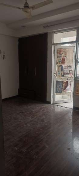 3 BHK Independent House For Resale in RWA Apartments Sector 40 Sector 40 Noida 6314031