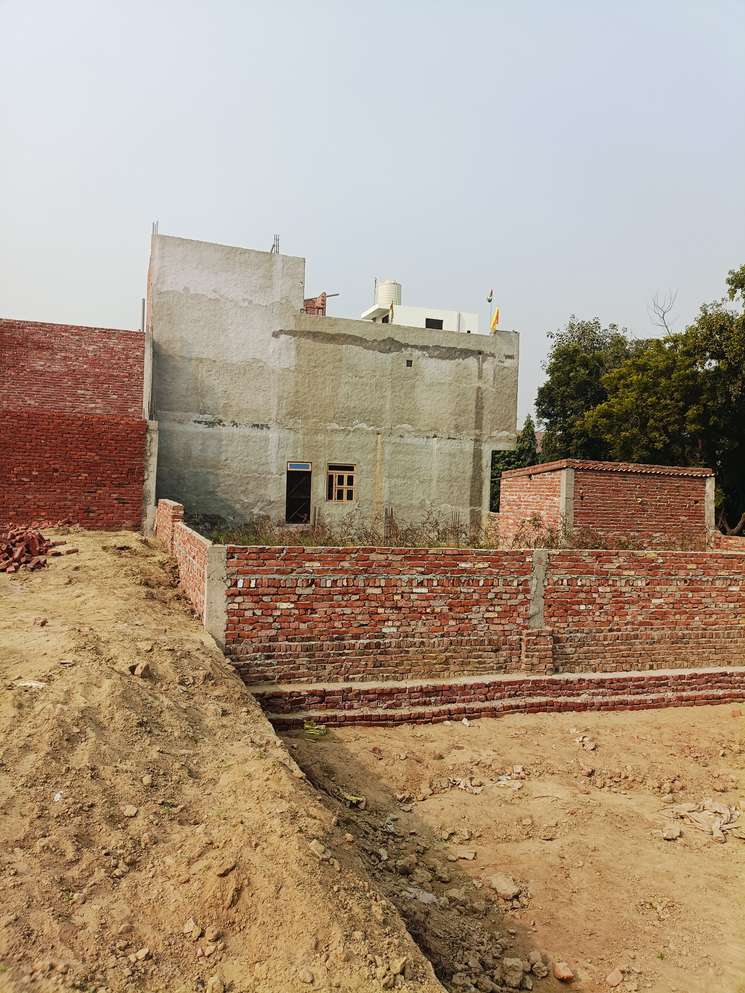 2 Bedroom 60 Sq.Yd. Independent House in Gaur City 2 Greater Noida