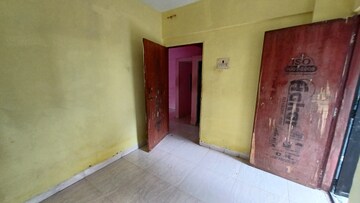 Room in 1 BHK Builder Floor at Janaki Apartment Virar East, Virar East – for Rent