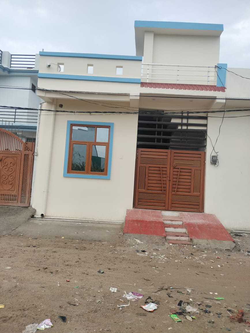 2 BHK Independent House For Resale in Gomti Nagar Lucknow  6318852