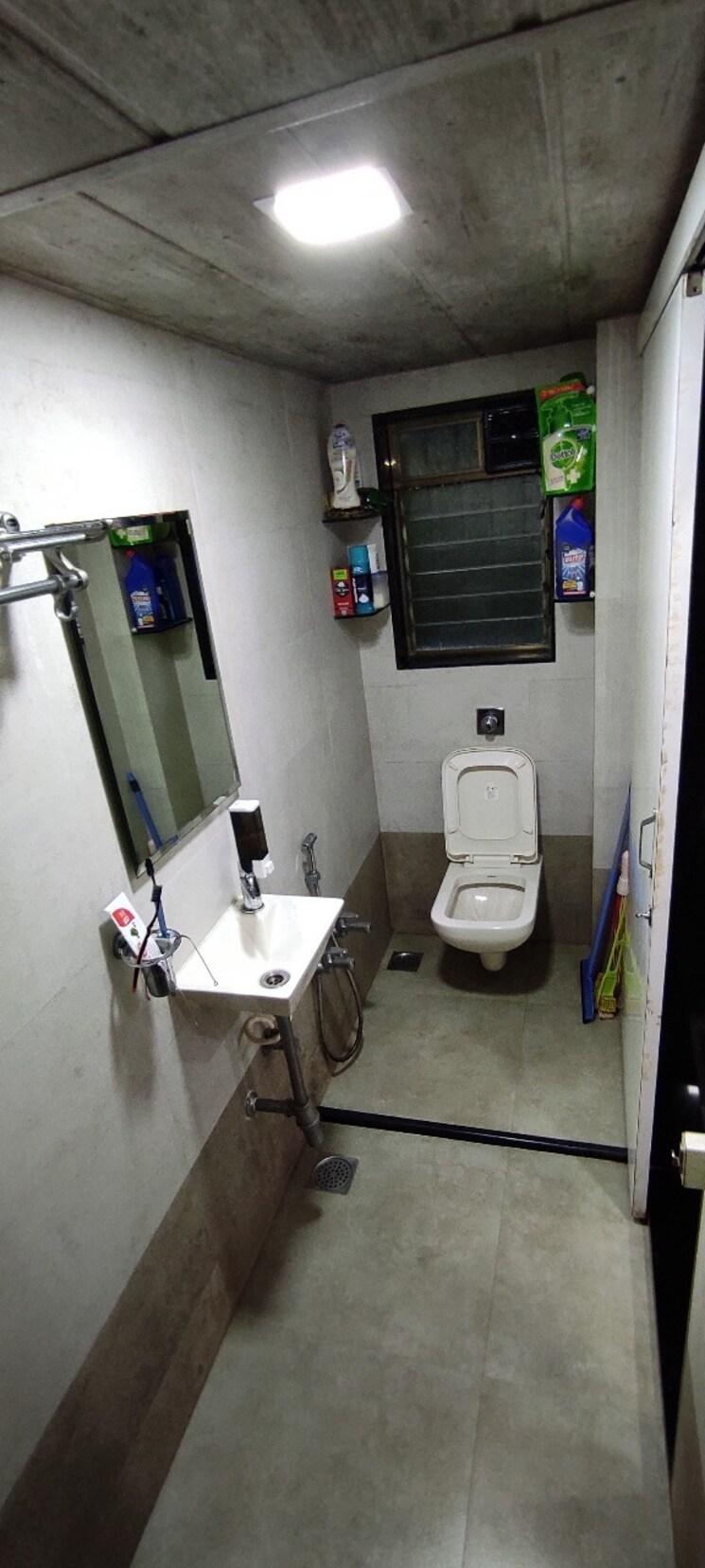 Bathroom, golden-apartment 3 Bedroom 1050 Sq.Ft. Apartment In Khopat Thane 6319223