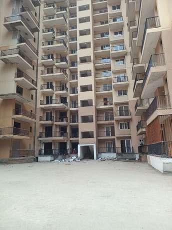 3 BHK Apartment For Resale in La Residentia Noida Ext Tech Zone 4 Greater Noida  6319437