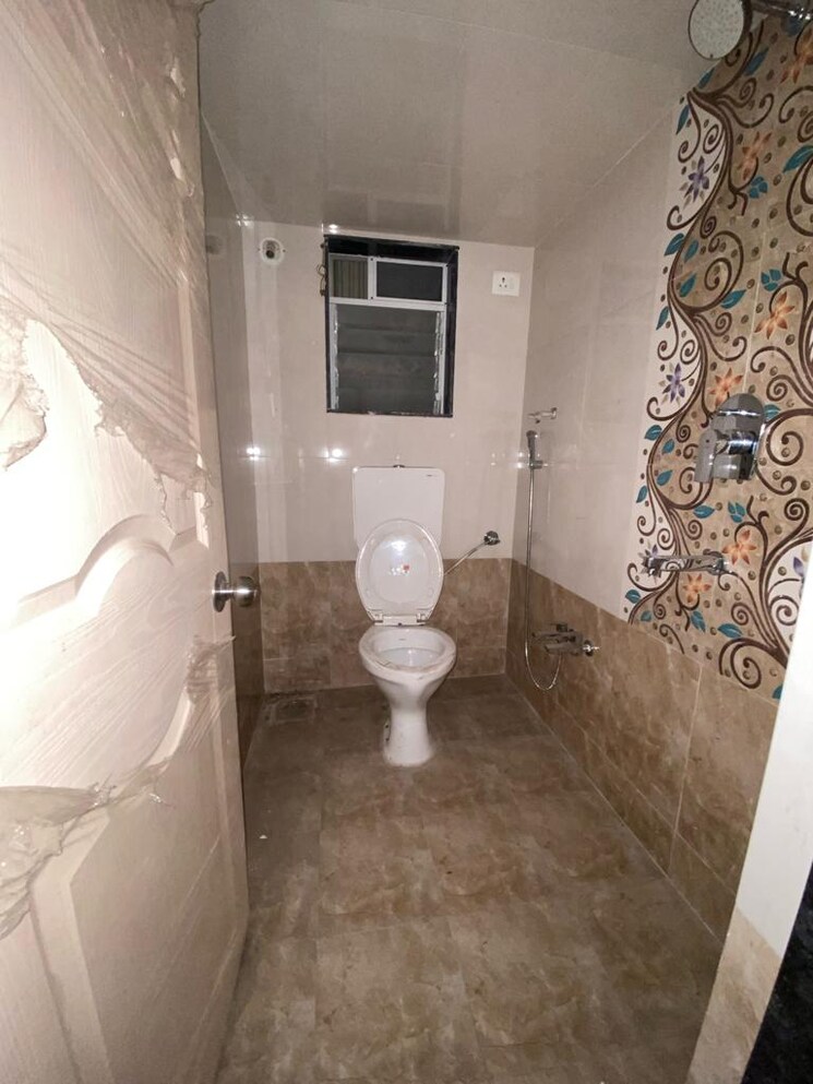 Bathroom, dombivli west 2 Bedroom 1200 Sq.Ft. Apartment In Dombivli West Thane 6319601