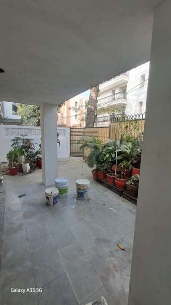 2 BHK Builder Floor For Rent in RWA Uday Park Gulmohar Park Delhi 6320423