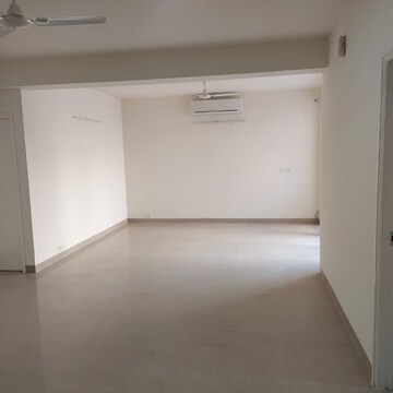 Room in 3.5 BHK Apartment at Emaar The Enclave, Sector 66 – for Rent