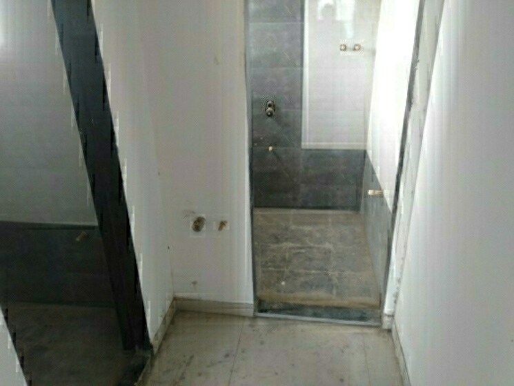 Bathroom, kashish-park-apartment 1 Bedroom 550 Sq.Ft. Apartment In Lal Bahadur Shastri Road Thane 6323787