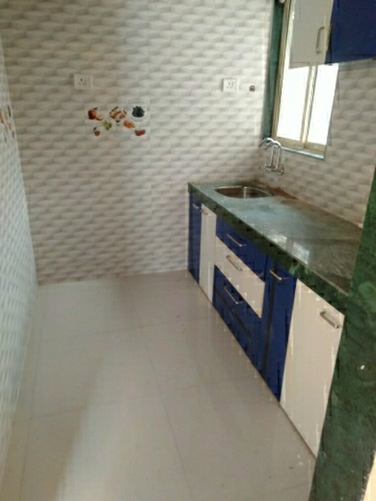 Balcony, kashish-park-apartment 1 Bedroom 550 Sq.Ft. Apartment In Lal Bahadur Shastri Road Thane 6323787