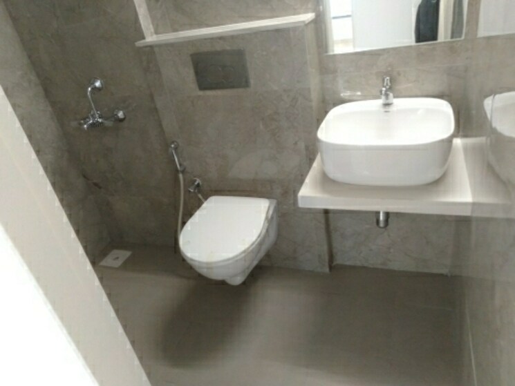 Bathroom, kashish-park-apartment 1 Bedroom 550 Sq.Ft. Apartment In Lal Bahadur Shastri Road Thane 6323787