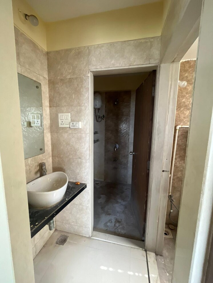 Attached Bathroom, vishesh-balaji-symphony 1 Bedroom 660 Sq.Ft. Apartment In New Panvel Navi Mumbai 6324742