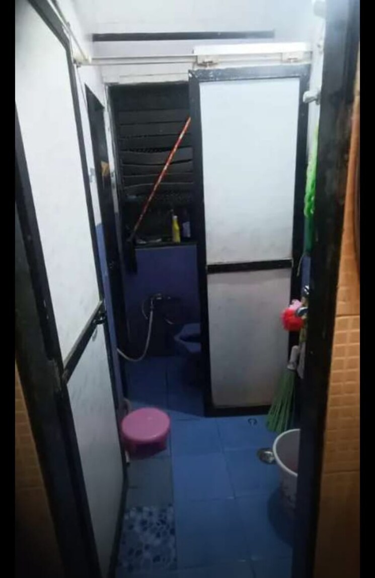 Attached Bathroom, sneh-sadan-apartments 1 Bedroom 550 Sq.Ft. Apartment In Colaba Mumbai 6325182