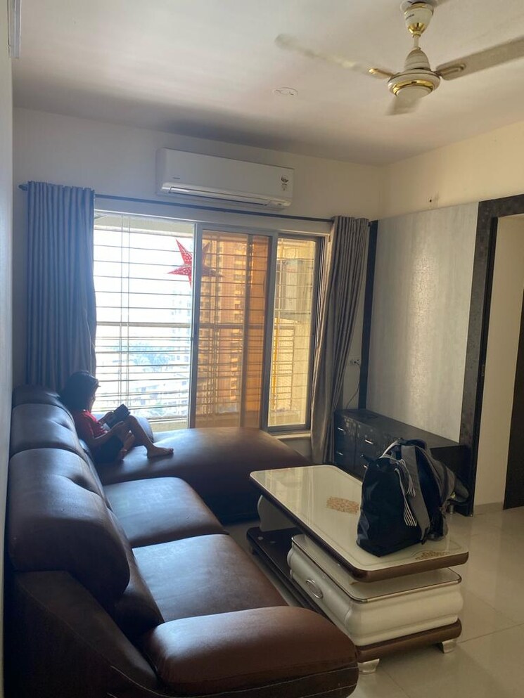 Living Room, shree-shaswat-phase-ii 1 Bedroom 425 Sq.Ft. Apartment In Mira Road Mumbai 6326464
