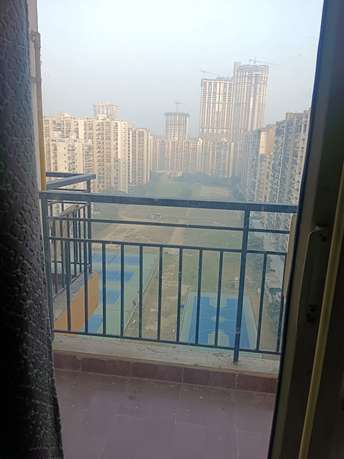 2 BHK Apartment For Rent in Gardenia Golf City Sector 75 Noida 6328207