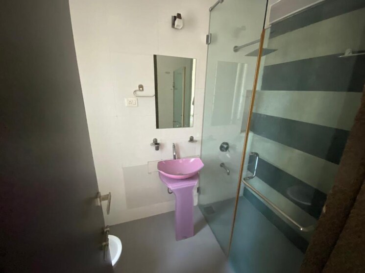 Bathroom, sheth-vasant-lawns 4 Bedroom 1434 Sq.Ft. Apartment In Majiwada Thane 6329193