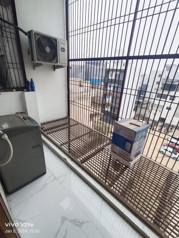 Balcony, ardee-city 2 Bedroom 100 Sq.Yd. Builder Floor In Sector 52 Gurgaon 6331009