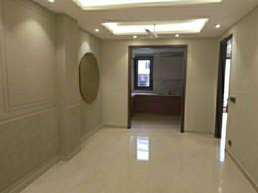 3 Bedroom 125 Sq.Yd. Builder Floor in Chittaranjan Park Delhi