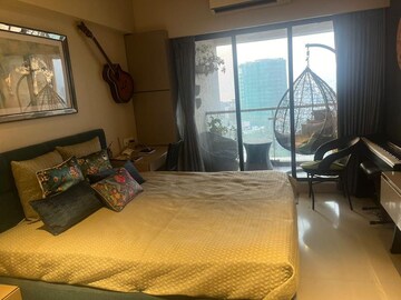 Bedroom in 3 BHK Apartment at Rustomjee Elita, Juhu – for Rent