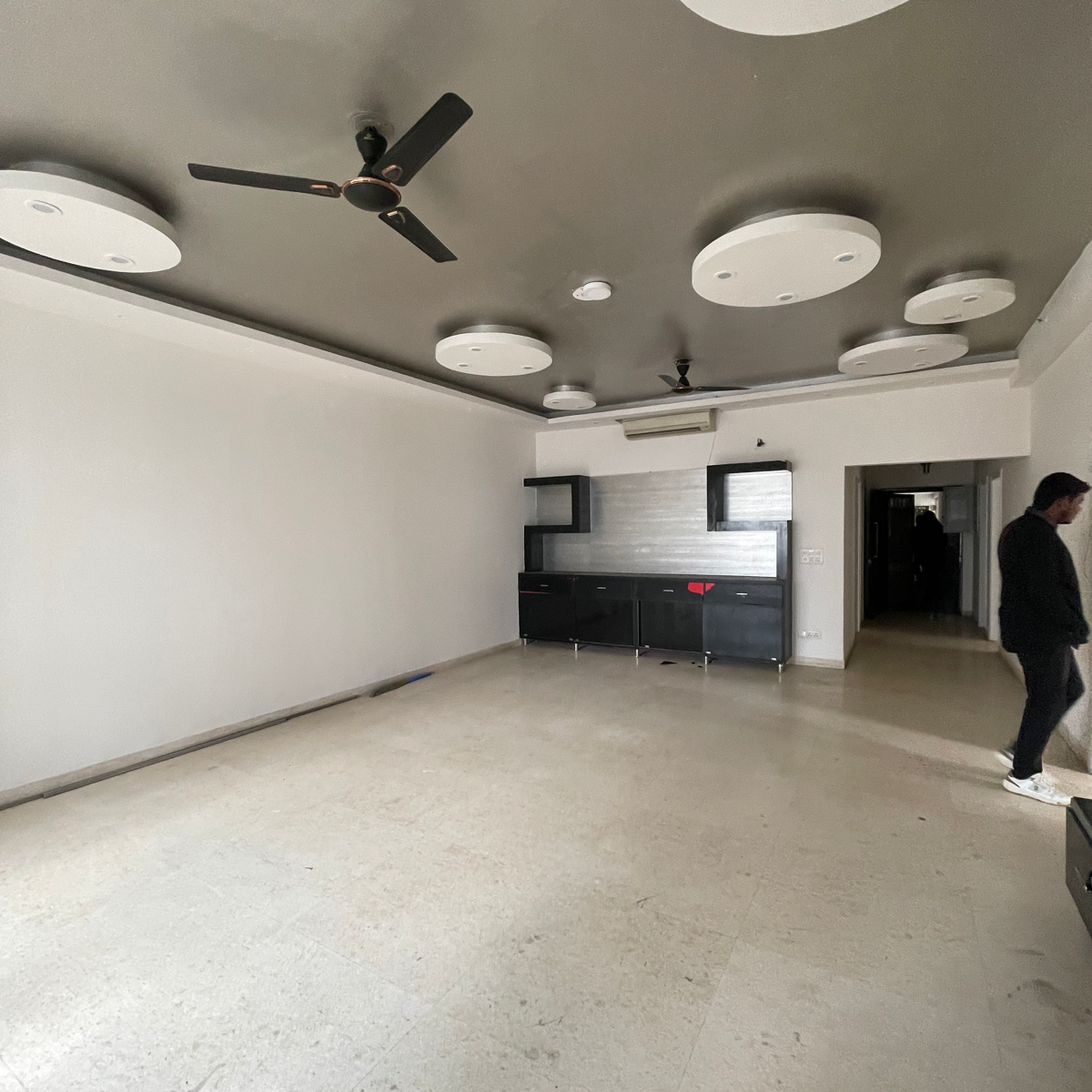 3.5 BHK + Extra Room Apartment For Rent in Emaar The Palm Drive-The Premier Terraces