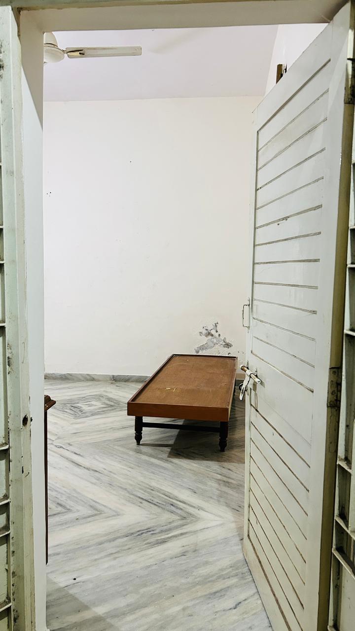 Rental 1 Bedroom 600 Sq.Ft. Apartment in Gurukul Ahmedabad 6338565