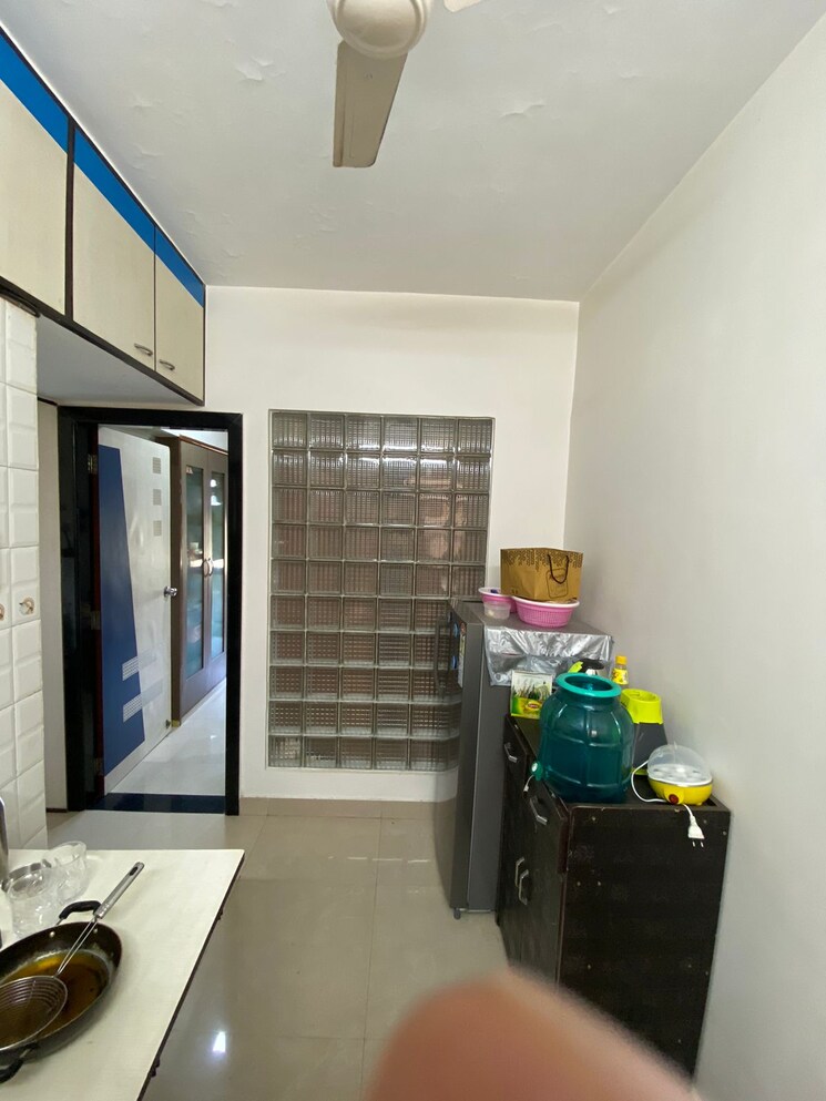  Parking, amisha-apartments 1 Bedroom 435 Sq.Ft. Apartment In Kandivali West Mumbai 6338875
