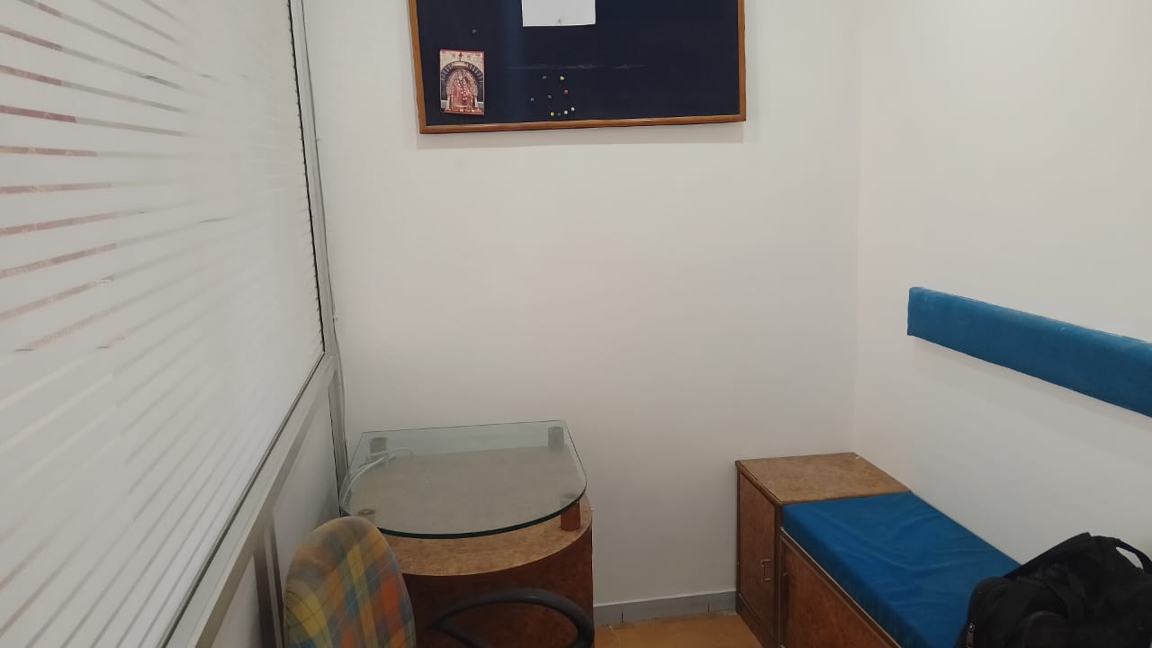 Rental Commercial Office Space 250 Sq.Ft. in Ellora Park Vadodara 6342753