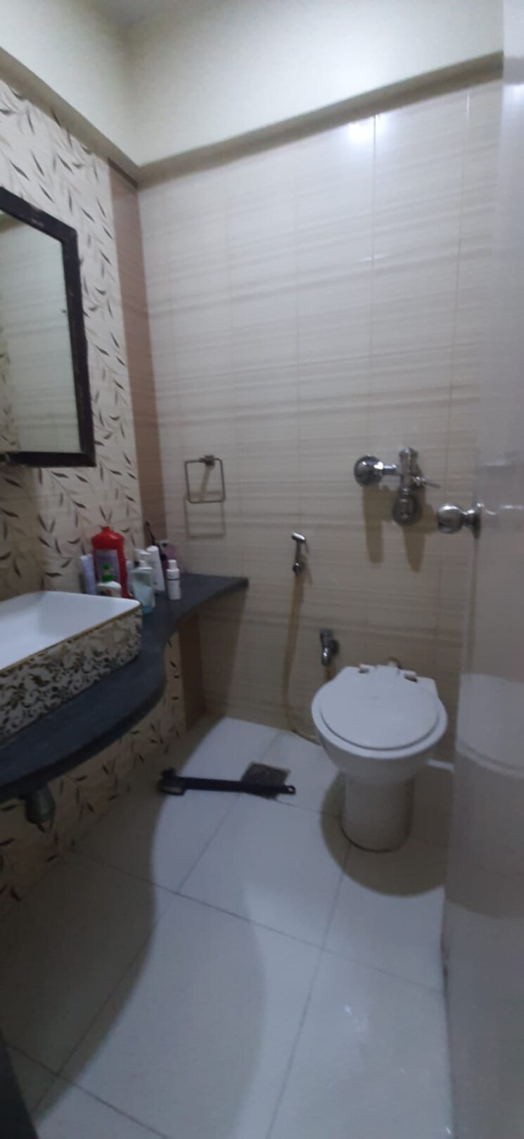 Bathroom, spenta-palazzio 3 Bedroom 1019 Sq.Ft. Apartment In Sakinaka Mumbai 6344958