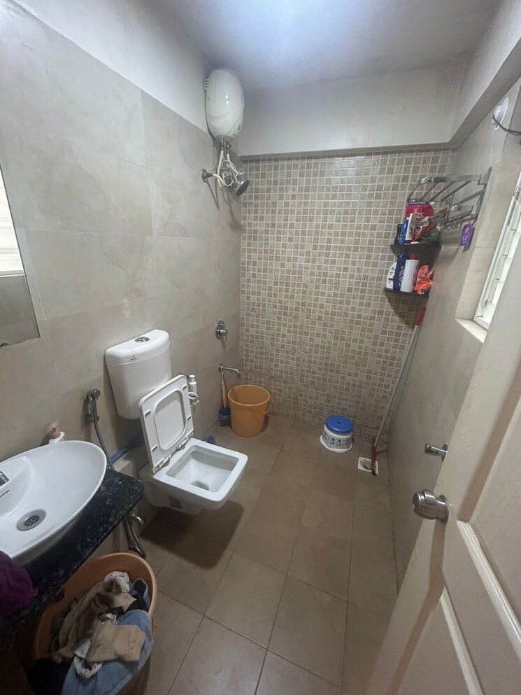 Bathroom, wisdom-park 3 Bedroom 1450 Sq.Ft. Apartment In Pimpri Pune 6346122