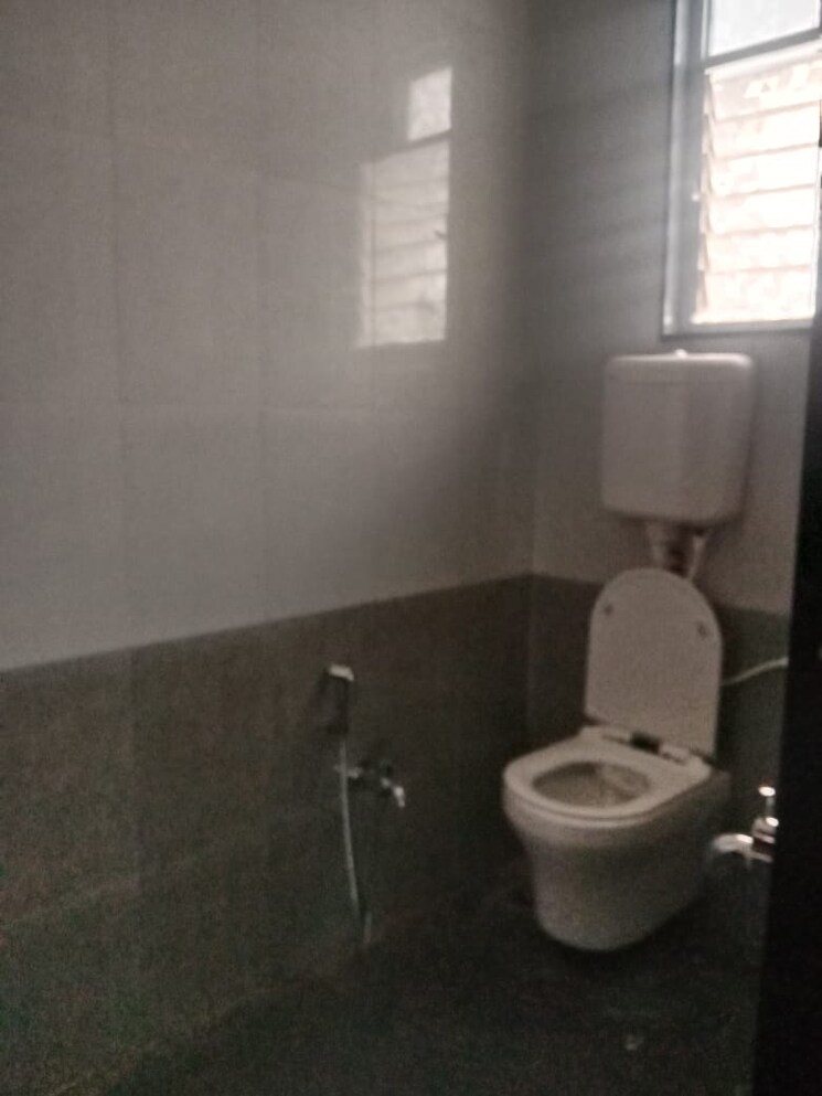 Bathroom, wisdom-park 3 Bedroom 1450 Sq.Ft. Apartment In Pimpri Pune 6346122