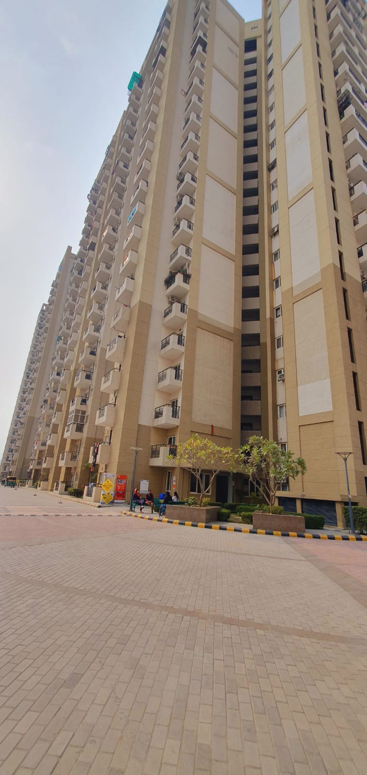 3 BHK Apartment For Resale in Nimbus Express Park View - II Gn Sector Chi V Greater Noida  6346656