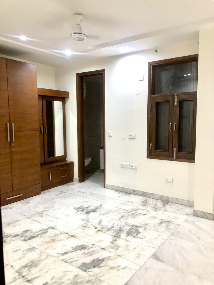 Room, rwa-block-b1-paschim-vihar 3 Bedroom 1800 Sq.Ft. Builder Floor In Paschim Vihar Delhi 6347733