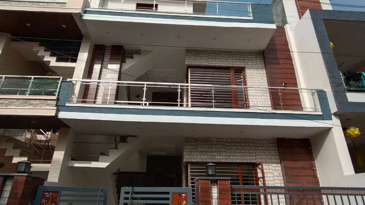 4 Bedroom 125 Sq.Yd. Independent House in Sunny Enclave Mohali