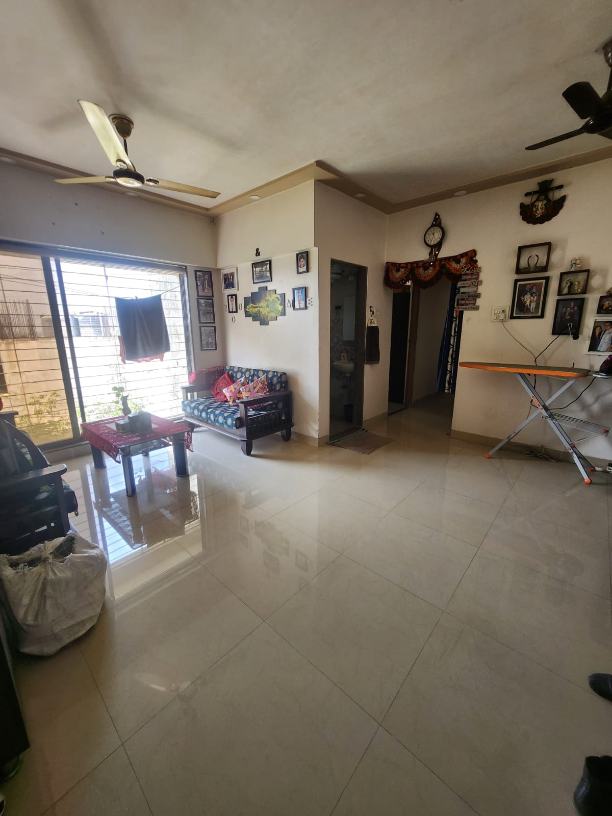 2 BHK Apartment For Resale in Ic Colony Mumbai  6350148