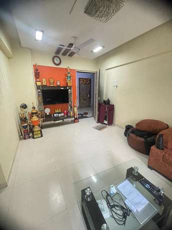 2 BHK Apartment For Rent in Anita Nagar Chs Kandivali East Mumbai 6350396