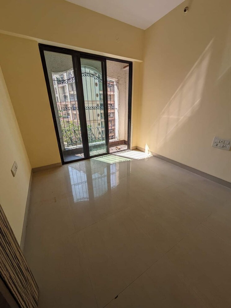 Room, tharwani-riverdale-vista 2 Bedroom 950 Sq.Ft. Apartment In Kalyan West Thane 6351630