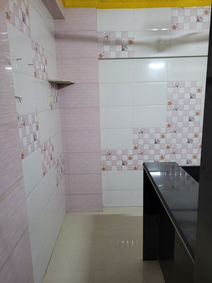 Bathroom, lokgram-complex 1 Bedroom 600 Sq.Ft. Apartment In Kalyan East Thane 6352525