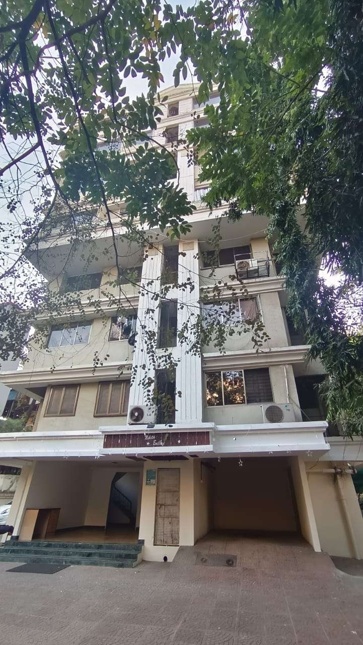 2 BHK Apartment For Rent in Carter Road Mumbai 6354733