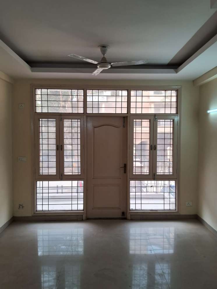 3 Bedroom 192 Sq.Yd. Builder Floor in Sector 56 Gurgaon