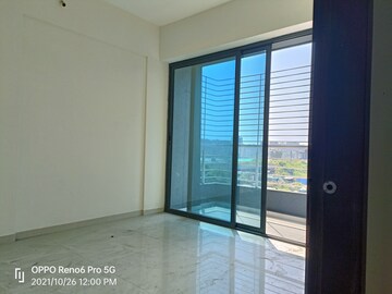 Room in 2 BHK Apartment at Gami Trixie, Ulwe – for Rent