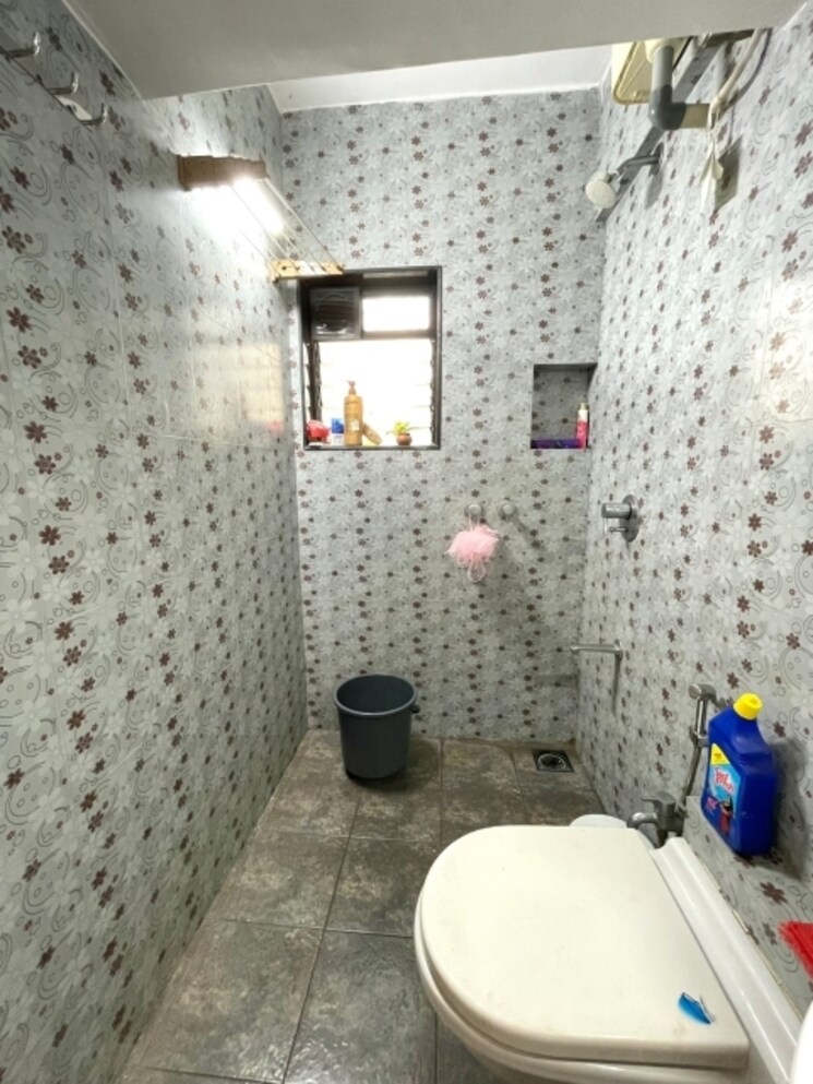 Bathroom, crescent-landmark 2 Bedroom 658 Sq.Ft. Apartment In Andheri East Mumbai 6356027