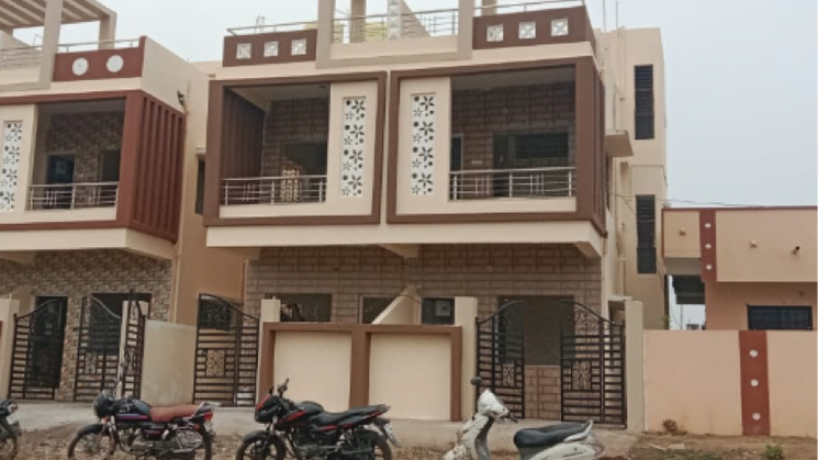 Mhalgingar Chakra Pani Nagar Nagpur New Duplex